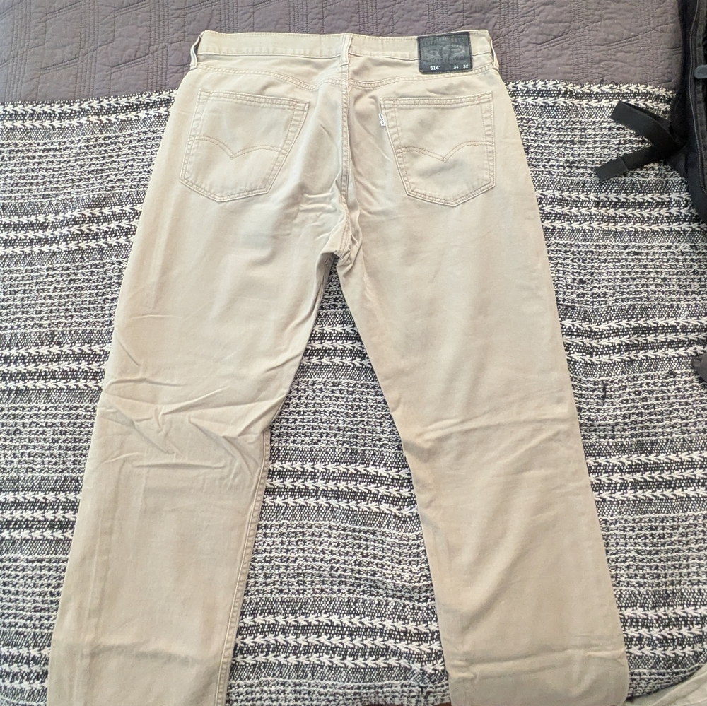 Levi's 514 Black Label (Khakis)